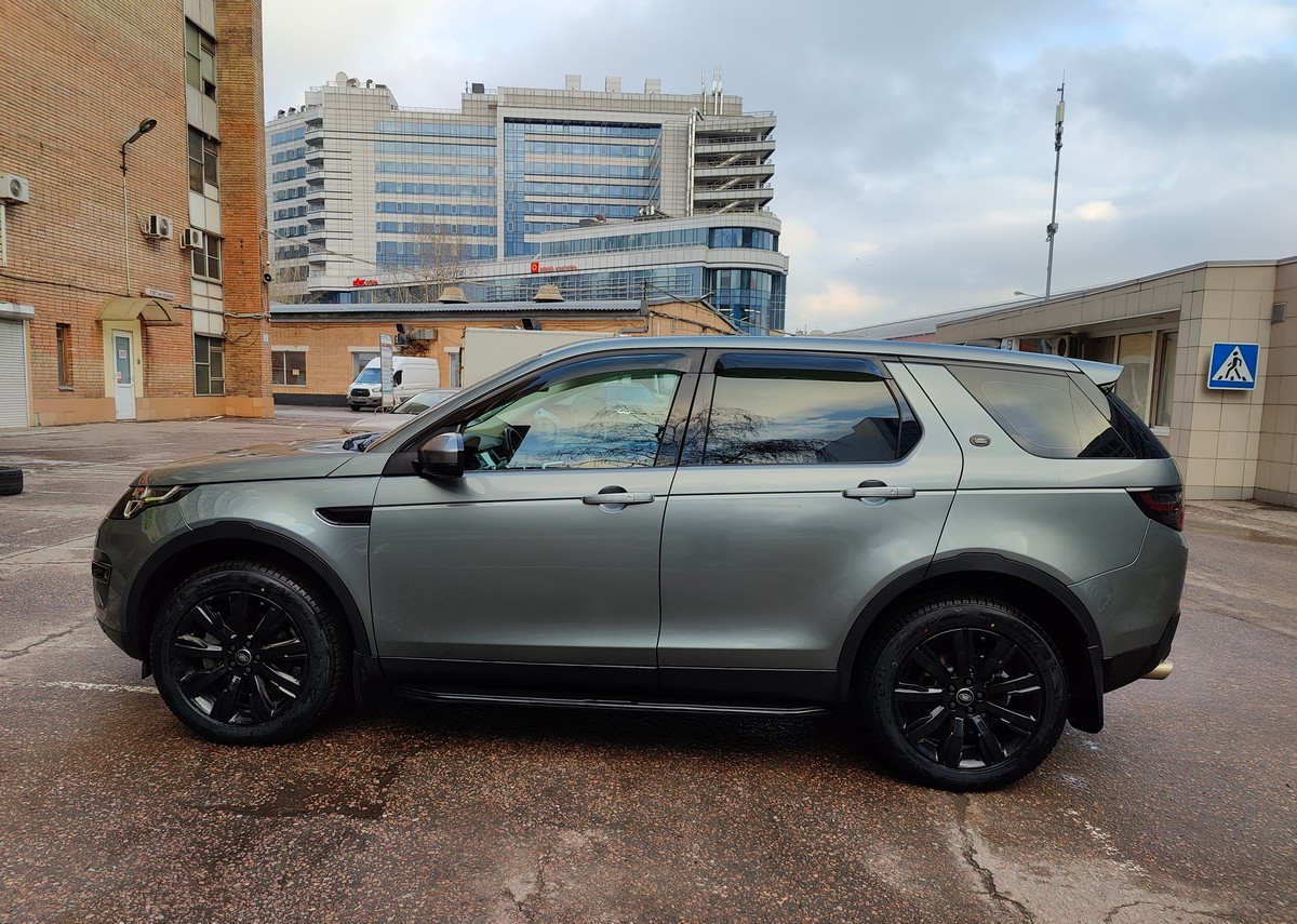 range _rover_discovery sport_2024_7